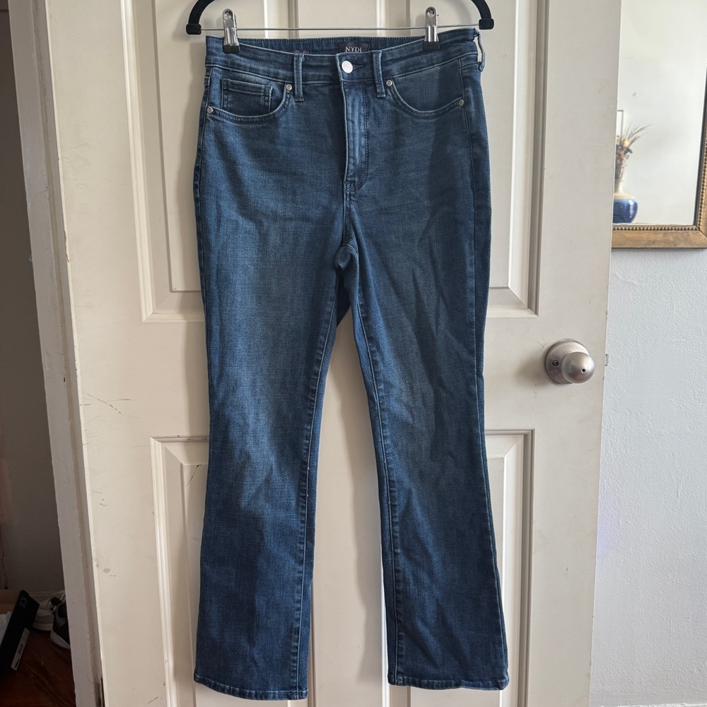 NYDJ | ‘Billie’ Mini Boot Jean Petite - Picture 4 of 10